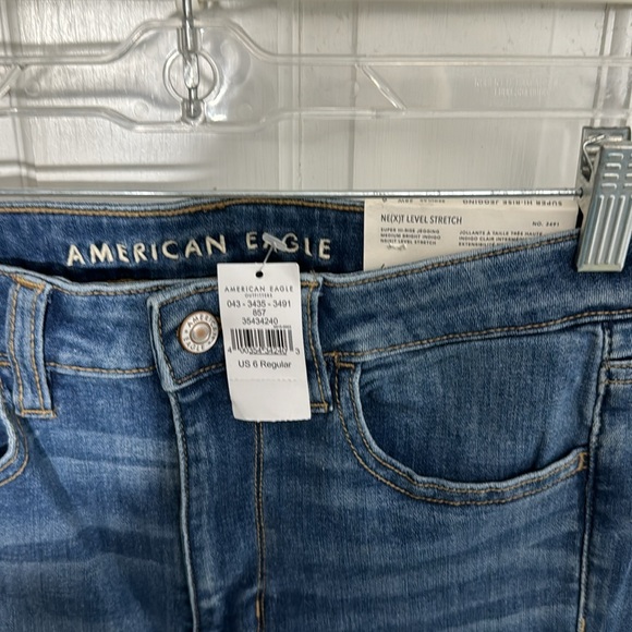 AMERICAN EAGLE NEXT LEVEL STRETCH SUPER HI-RISE JEGGING JEANS NEW W/ TAGS SIZE 6 - Picture 2 of 4